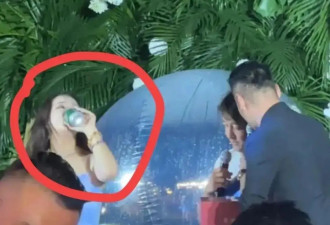 太丢人！邹市明夫妇参加婚宴，冉莹颖喝多上台吹瓶，拳王羞愧捂脸
