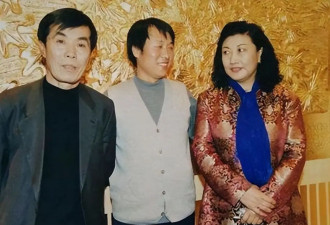 77岁何庆魁自爆已再婚：去年领证妻子比他年轻，直言需要被照顾