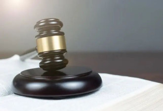 男子伙同他人招募6名女子出国有偿陪侍 出境时被拦！