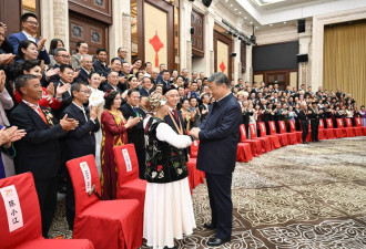 习近平新疆表态：全力维稳 筑牢人民防线