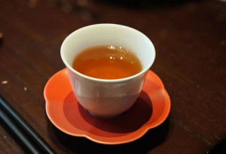 这个习惯，让你的血糖坐上“过山车”