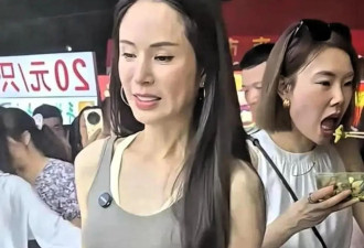 丰腴的翁虹 骨感的李若彤 两人相差才2岁 谁更有魅力一目了然