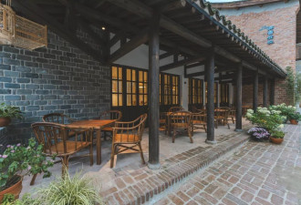 陕西小村庄，住一晚居然已经要两千了