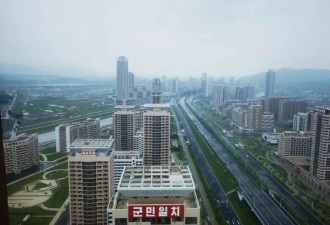 中国外交官镜头里的朝鲜：平壤建设新貌...