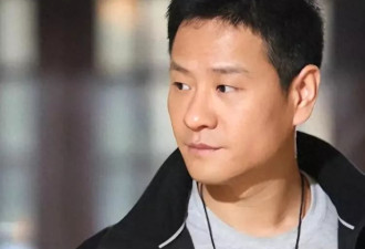 成名后与恩人离婚迎娶小三，如今前妻红了他却糊了
