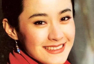 中国知名女星嫁名导 丈夫病逝 57岁无子嗣