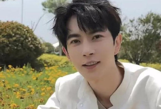 于朦胧坠楼死亡事件 舆情汹涌持续发酵
