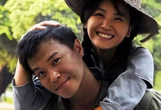 闪婚嫁给富商，如今42岁成单亲妈妈却很美
