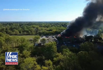 美国一摩门教堂突爆大规模枪击 现场陷火海