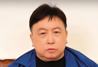 王晶疑暗讽刘德华不敬业：不懂功夫就用替身，不如郑少秋努力！
