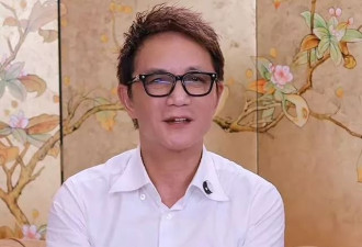 毛玉萍上海开饭店，前任周正毅缺席，无明星到场