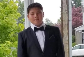 500人游行纪念惨死少年，100人闹事，有极端媒体记者被赶出现场！