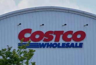 Costco新规“黄金1小时” 拿金卡被挡门外 两派战翻