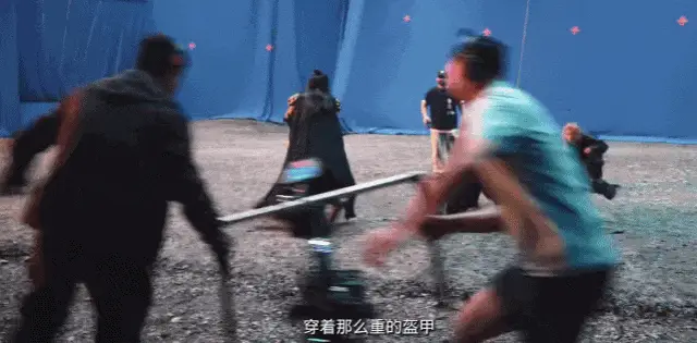 影帝再出山，这猛片在国庆档炸了！