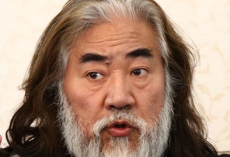 一个贪财 一个好色 74岁的张纪中 终于体会到老夫少妻的残忍