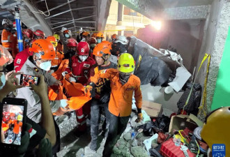 印尼学校建筑倒塌死亡人数升至5人 仍有84人被埋