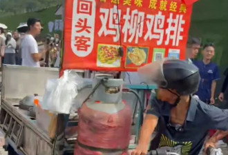 “鸡排哥”手臂布满烫伤疤，本人回应：炸鸡排难避免