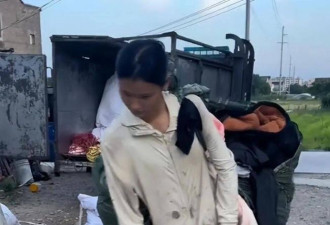 中国女孩垃圾堆捡废品被挖掘 身高1米81 成超模