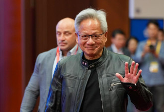 AI教父黄仁勋：年轻人念职校 有一技在身可靠多了