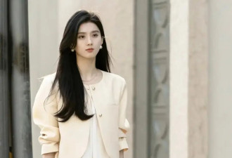 上海满大街的长裤、长裙搭配平底鞋 太美了