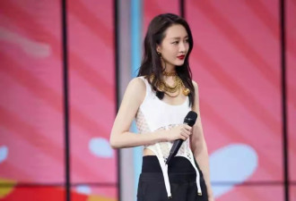 王鸥真会穿！简约衣服也能穿出高级感