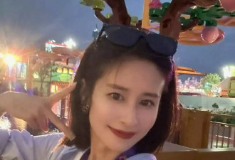 颖儿国庆晒带娃出游照，7岁小月亮打扮前卫