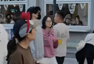 杨洋和蒋梦婕现身阿那亚逛街被偶遇！二人曾合作出演《红楼梦》