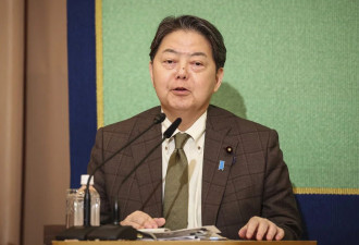 选情“三足鼎立”，日本自民党新总裁今日将揭晓