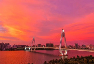 “麦德姆”登陆前海南出现世纪晚霞，市民担心...