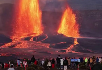 夏威夷活火山史诗级喷发 熔岩柱冲天, 高达400米