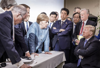 港媒：美国越来越战狼 中国外交却转向温和