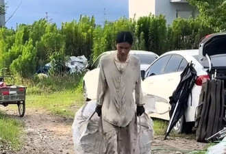 垃圾堆走出的超模!19岁女孩身高181cm,帮男友父捡破烂被挖掘