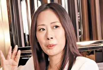 香港知名歌手病危送入ICU抢救,儿子情绪崩溃在医院抱头痛哭