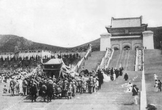 世纪之谜：宋庆龄为何拒绝与孙中山合葬？