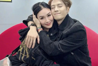 钟丽缇晒与王嘉尔贴脸亲密照：现在仍在回味不已！