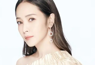 侯佩岑遇到真爱，老公性格稳定年入千万，她的穿搭也越来越年轻化