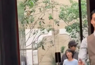 胡歌和老婆看房被偶遇，黄曦宁疑怀第三胎 ...