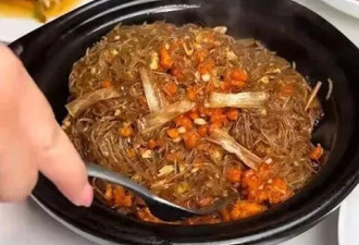 女子点88元菜结账变358？餐厅：服务员新来的