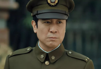 于和伟捧着，张颂文宠着，演了11年戏都不红