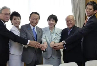 麻生太郎再出山，高市早苗被批是“傀儡”