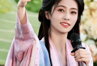 演员白鹿因病暴瘦，“无力绝望吃不下东西”