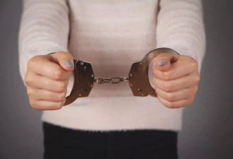 女罪犯3次“掐点”怀孕，“一天牢都没坐过”