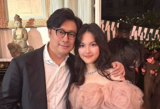 李湘王岳伦同步祝贺女儿获奖，重复买热搜遭网友群嘲