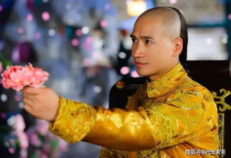50岁何晟铭近况曝光，曾被亿万富婆疯狂追求
