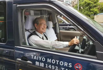 “活到老干到老”的日本人,50岁之后重新做打工人