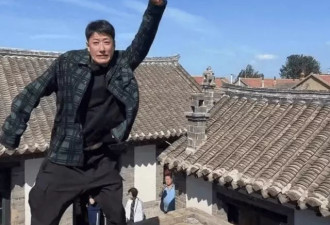 于震：回山东老家定居，青砖瓦房四合院引网友热议！