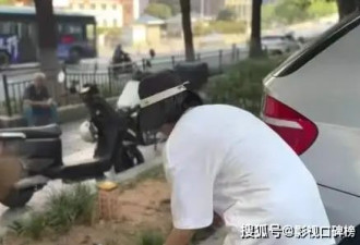 袁立近况曝光，扫大街清理垃圾累到低血糖，罕见露面瘦了一大圈
