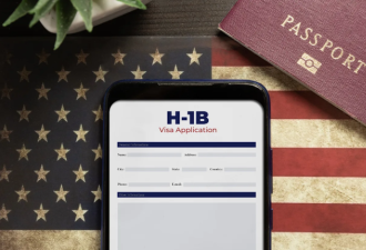 H-1B签证费太高引恐慌 参议员急修法