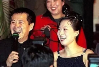 退役移居美国 3个孩子3个爹 52岁“东方神鹿”王军霞现状如何