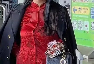 李湘回国目测200斤，从富态到臃肿已成球